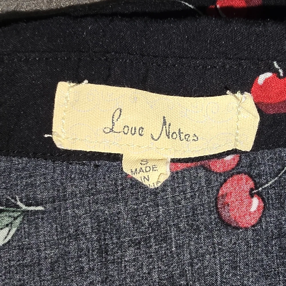 Love Notes Black Tied Shirt Cherry Design Small Long Sleeve/Roll Sleeve Light - Picture 8 of 11